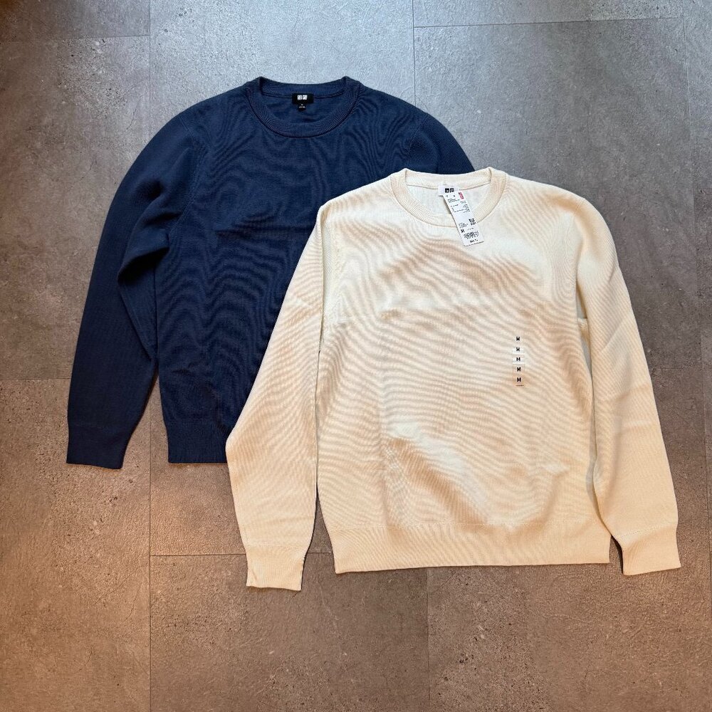Uniqlo Blue and White Washable Milano Ribbed Sweater Size Medium Bundle Like New